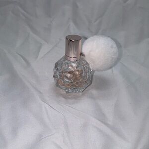 Arianna Grande Ari partial perfume